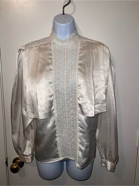 Vintage-Inspired Cream Lace Front Blouse